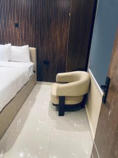 Private 1 Bedroom in Surulere with 24 Hours Power and Fast WiFi - 4