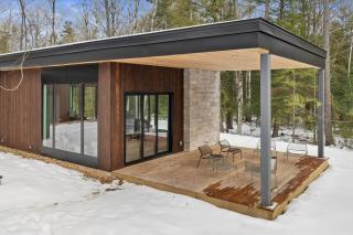 Cedar and Glass | Modern Forest Retreat Fish Creek - 1