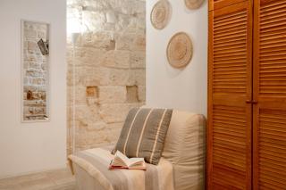 Old tuff apartments - 4