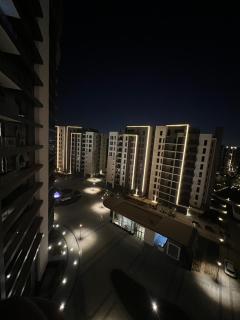 ZED Towers Luxury - 2Bed - Maid Room - Open View - Free Parking - 1