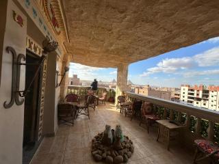 Pyramids Mystery Inn - Cairo - 2