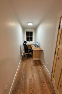 Hot tub & Sauna 3k sqft 100 inch TV Massage Chair - 3