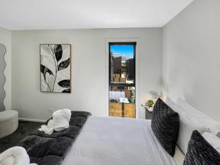 Kawarau Townhouse Near Remarkables Park & Trails - 4