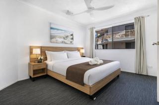 Mermaid Beach Sands Resort - 8