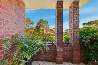 Taroona Hideaway - 3 Bedroom House with Sauna - 2