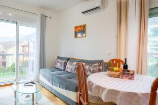 Nest Living Apartment - 7 min by walk 'till beautifull Beach - 4