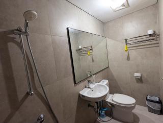 S&D 2103 studio for 3 pax netflix, pool, gym at Pollux - 8