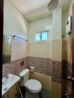 Mongki's Pension House - 9