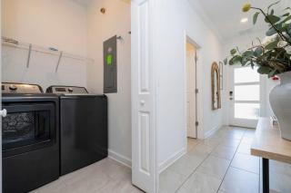 Splendid 5Bd Close to Disney at Storey Lake 4251 - 3