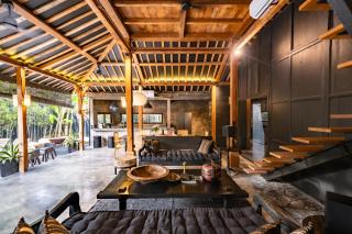 Black Serpent 3BR Villa with Jacuzzi in Uluwatu - 6