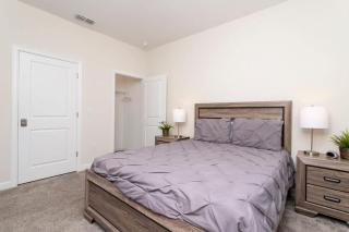 Luxurious Décor 4 Bd w/ Pool Close to Disney 4820 - 2