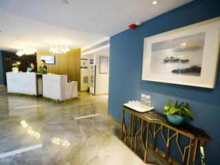 Metropolo Hotel Qingdao Wusi Square Xiaomaidao - 5