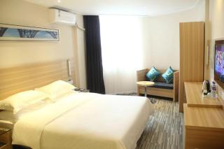 City Comfort Inn Xianning Chongyang Taoxi Avenue - 1
