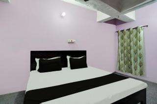 SPOT ON MR Guest House - 1
