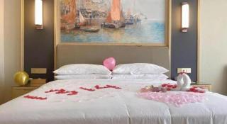 Vienna Hotel Nanchang West Station Guobo Metro Station - 1