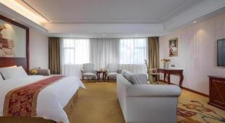 Vienna Hotel Guangdong Zhongshan Ancient Town Lighting Expo Center - 6