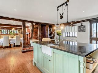 The Farmhouse - Uk48228 - 7