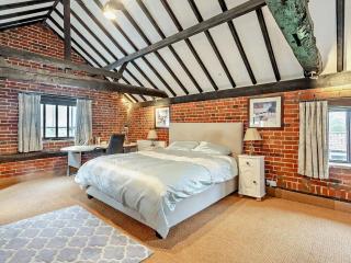 The Farmhouse - Uk48228 - 6