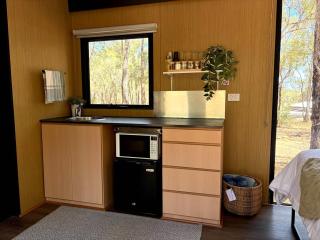 Gum Tree Hideaway by Tiny Away - 2