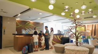 Bonnet Hotel Surabaya - 0