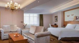 Vienna Hotel Jiangxi Shangrao Yiyang Railway Station Fangzhimin Avenue - 1