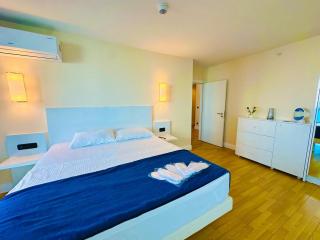 Panoramic Sea view apartment - 2