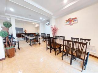 OYO 987 Hotel Bina Darma - 3