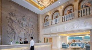 Vienna Hotel Guangdong Xinyi Jiaoyucheng River View - Xinyi - 1