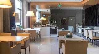 City Comfort Inn Sanya Sanya Bay Walking Street - 5