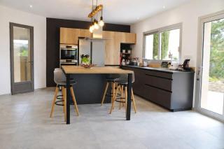 Villa de 300 m au coeur du Luberon au calme sans - Maubec - 4