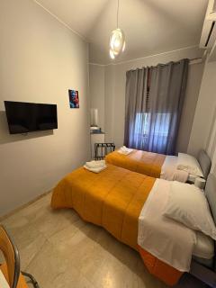 Vespro Guest House - 8