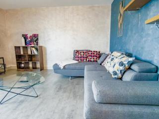 Spacieux T3 moderne avec balcon 6 pers, hyper centre Clermont - 3