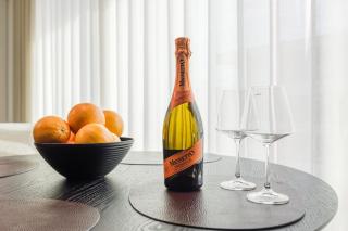 Elegant Seaview Flat in Noblessner - 8