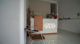 OYO Life 1299 Balcony Orange Homestay - 4