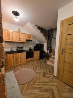 Family House B - 4