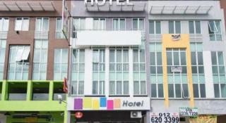 OYO 131 Dejaya Hotel Kota Damansara - 2