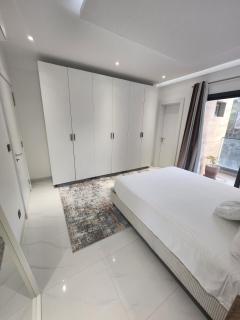 Appartement Moderne et Luxueux Virage Almadies Dakar Sénégal - 4