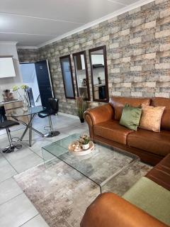 The lagoon retreat - 4