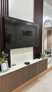 Condotel 1BR w balcony at MOA SMDC Shore3 T1 - 1