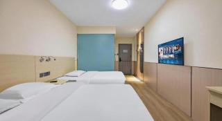 7 Days Inn Baoding Railway Station - Baoding - 4