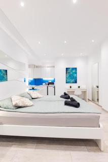 HeKo Collection Athens 2 - 6