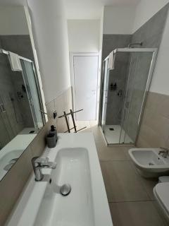 Modern Ideal for families 900m Arena - 7