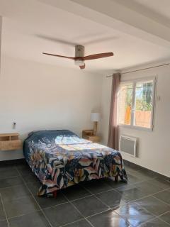 house with jacuzzi spa, wifi, 2 bedrooms - 2