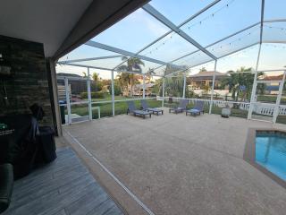 Walk to Downtown Cape Coral - 2