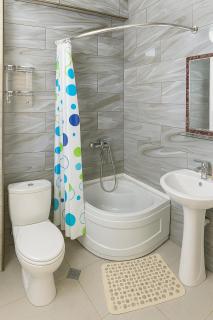 City Comfort Apartment Batumi - 5