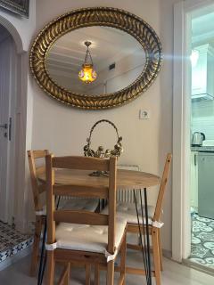 Bohemian Antique House in Colorful Balat - 4