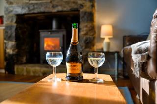 Finest Retreats - Penrhos Sea Cottage - 1