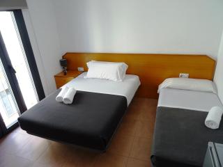 Center Plaza Figueres - 6