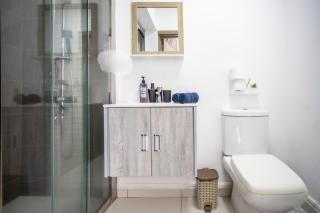 Stylish Central Three Bed Duplex with Private Pool - 5