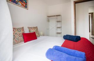 Stylish Central Three Bed Duplex with Private Pool - 3